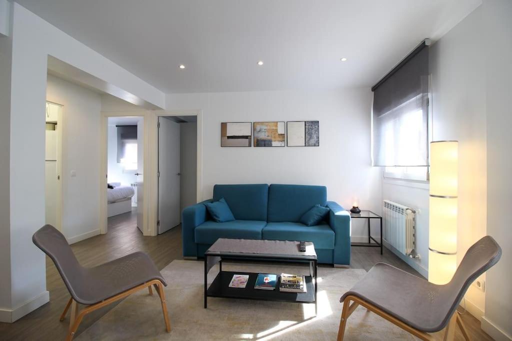 En Con Aparcamiento Appartement *
